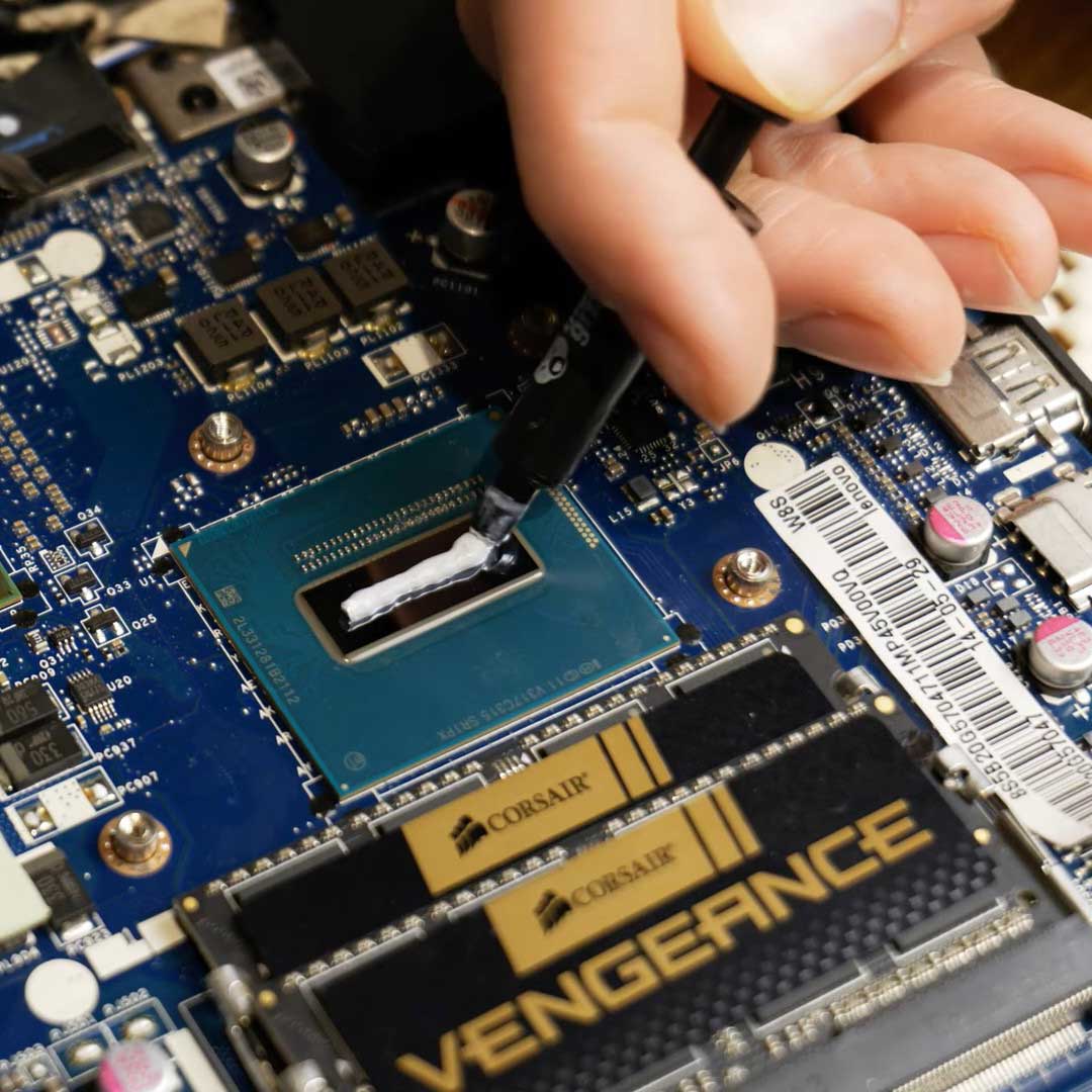 Bộ vệ sinh, keo tản nhiệt Laptop HP Victus 16